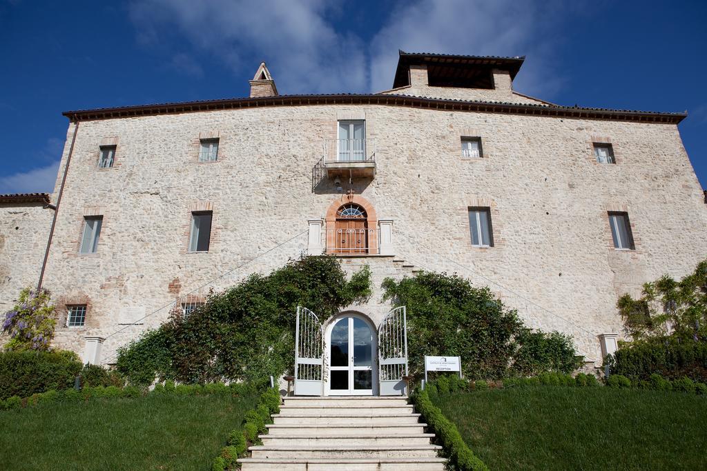 Castello Di Montignano Relais & Spa Масса-Мартана Екстер'єр фото